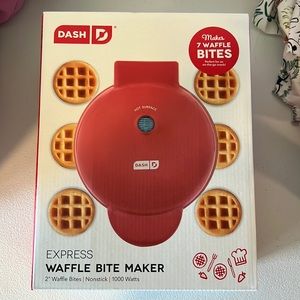 Dash waffle bite maker